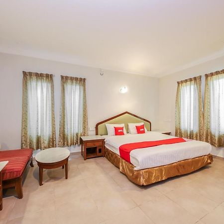 Oyo 89679 Dream Garden Resort Ayer Hangat Exterior foto